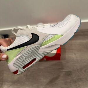 Nike White Air Max Excee